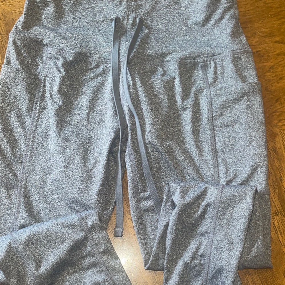 Leggings with pockets